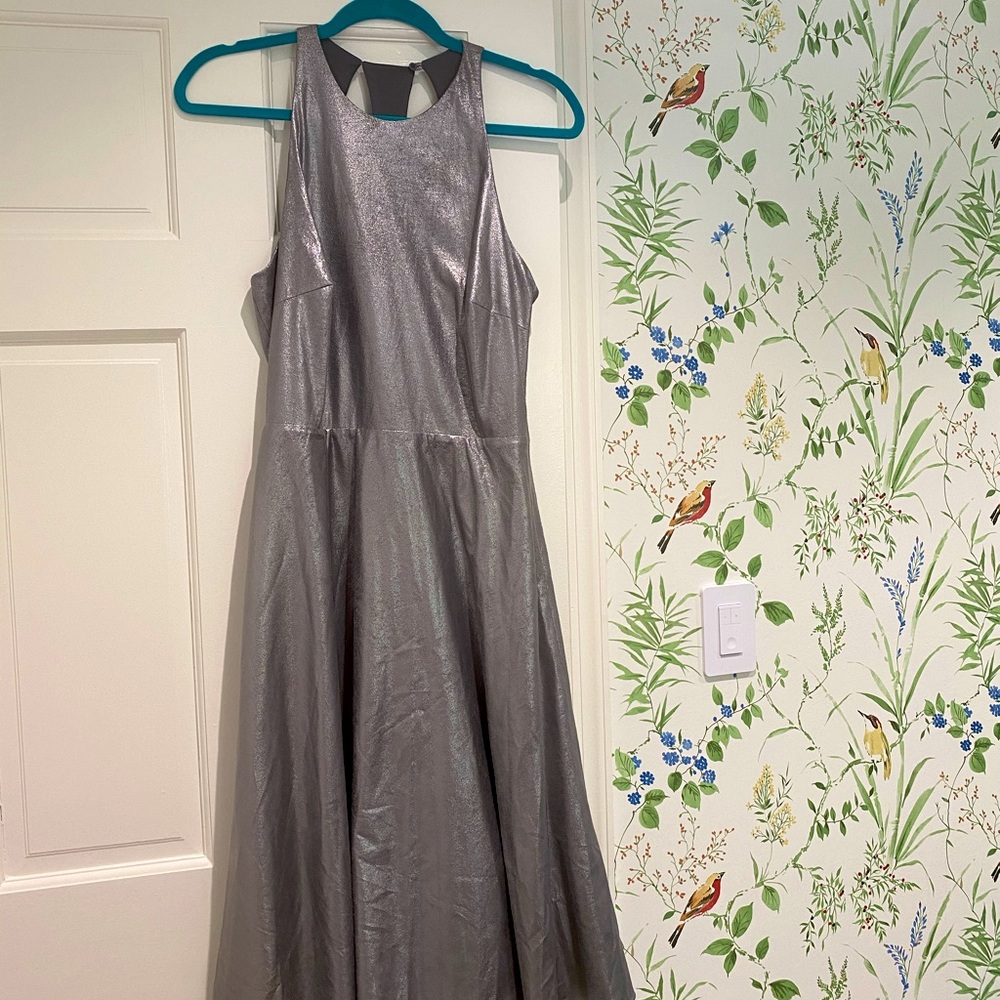 Halston - silver dress 🌟💎